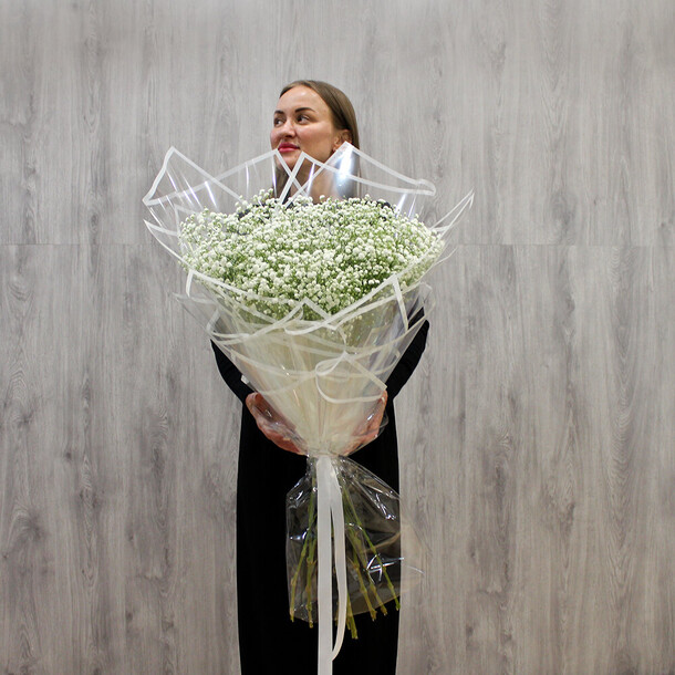 Букет из белоснежной гипсофилы, артикул F1290164 - 3570 рублей, доставка по городу. Flawery - доставка цветов