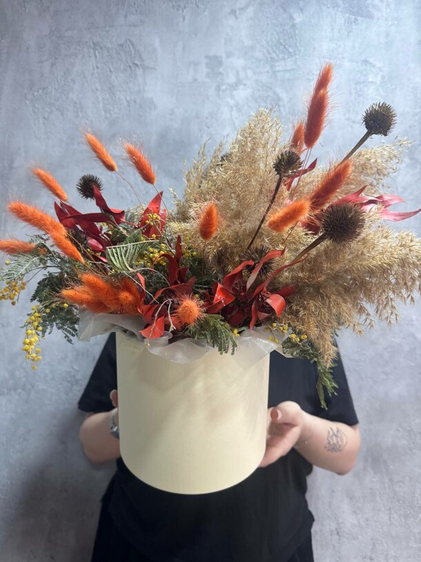 Теплый октябрь, артикул F1476987 - 2580 рублей, доставка по городу. Flawery - доставка цветов