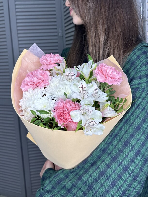 Для любимой, артикул F1349281 - 4786 рублей, доставка по городу. Flawery - доставка цветов