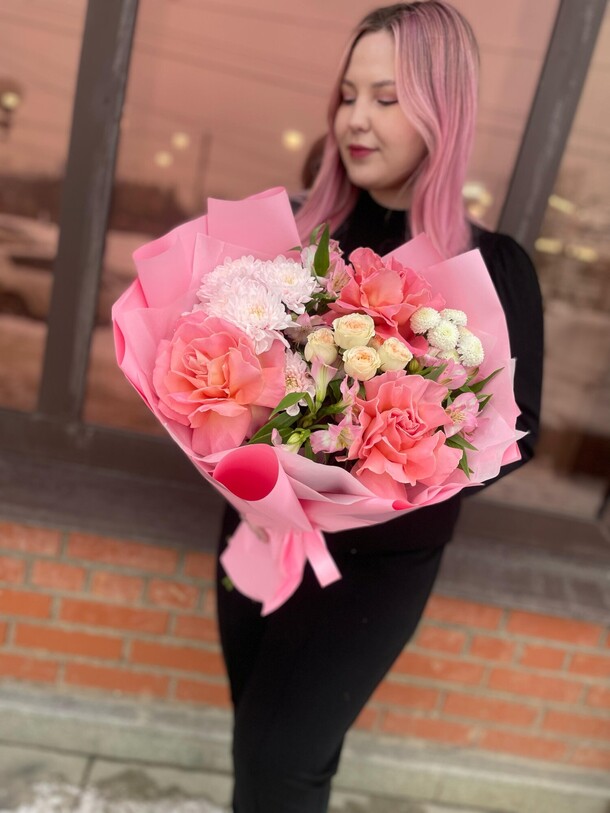 Авторский букет «мечта», артикул F1392725 - 4400 рублей, доставка по городу. Flawery - доставка цветов