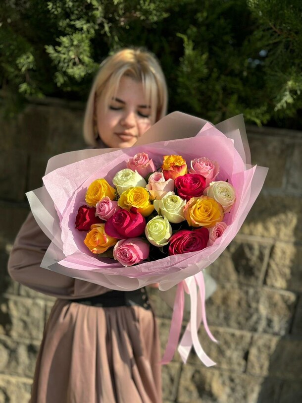 Букет «самая лучшая», артикул F1490320 - 4235 рублей, доставка по городу. Flawery - доставка цветов