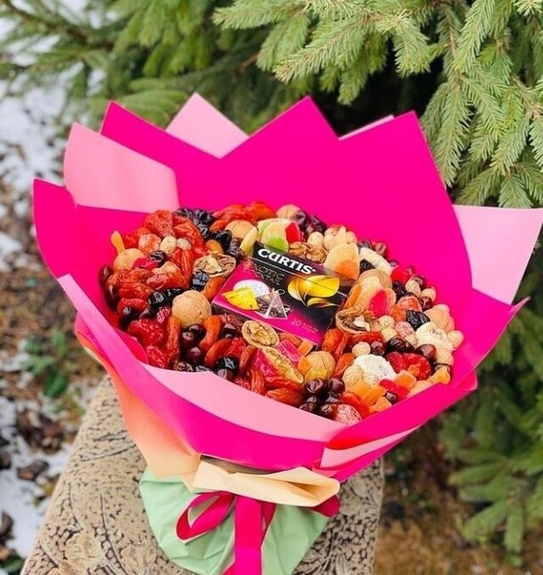 Вкусный букет, артикул F1085258 - 3205 рублей, доставка по городу. Flawery - доставка цветов