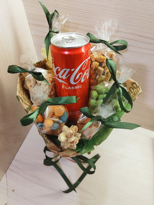 Набор для мужчин, артикул F1098867 - 3205 рублей, доставка по городу. Flawery - доставка цветов