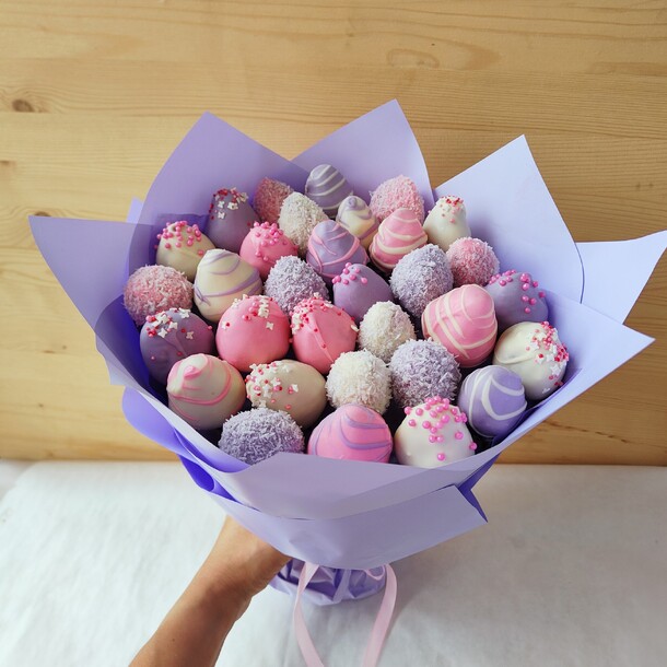 Клубника микс, артикул F1309773 - 5710 рублей, доставка по городу. Flawery - доставка цветов