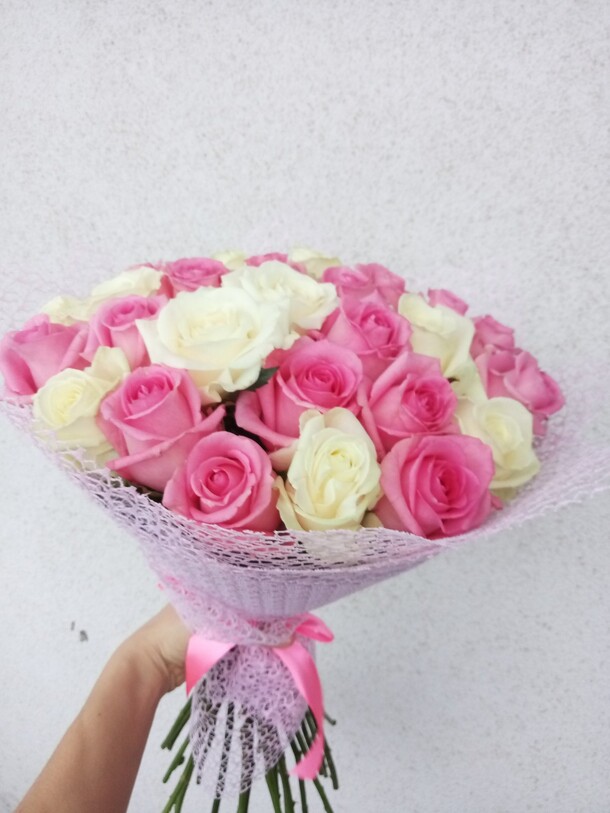 31 белорозовый микс, артикул F66596 - 12381 рублей, доставка по городу. Flawery - доставка цветов