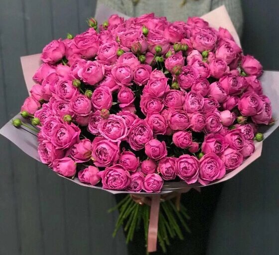 Букет из пионовидных роз мисти баблс, артикул F1115528 - 19990 рублей, доставка по городу. Flawery - доставка цветов