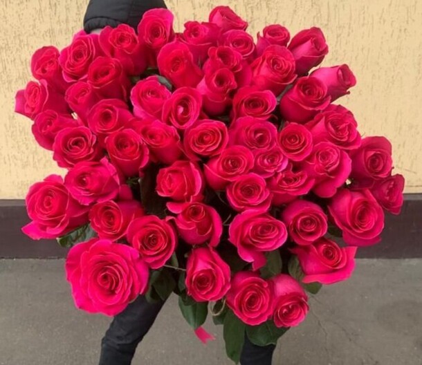 51 роза pink floyd, артикул F1155605 - 19990 рублей, доставка по городу. Flawery - доставка цветов