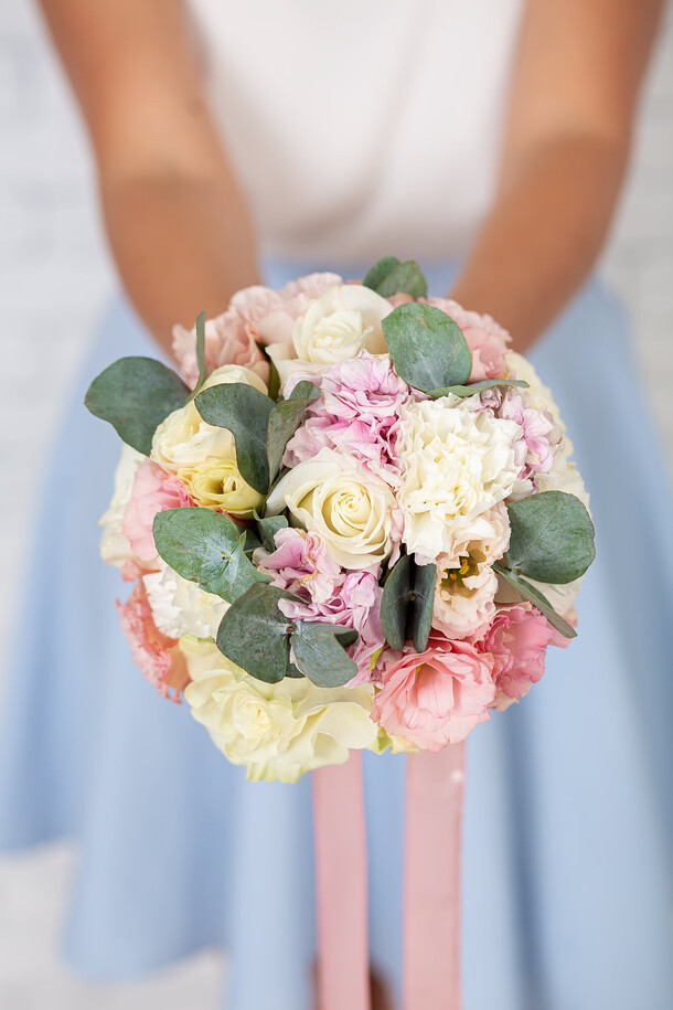 Букет невесты, артикул F1189485 - 4550 рублей, доставка по городу. Flawery - доставка цветов