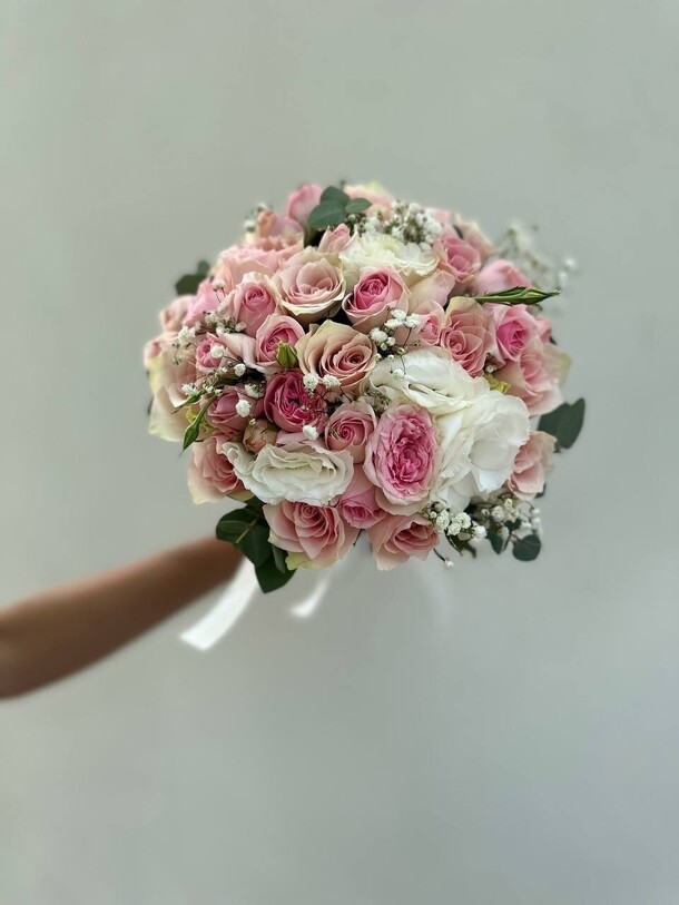 Свадебный букет невесты, артикул F1198613 - 4160 рублей, доставка по городу. Flawery - доставка цветов