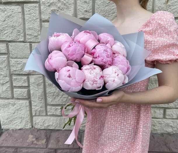 Букет пионов "сладкий сон", артикул F1201567 - 15750 рублей, доставка по городу. Flawery - доставка цветов