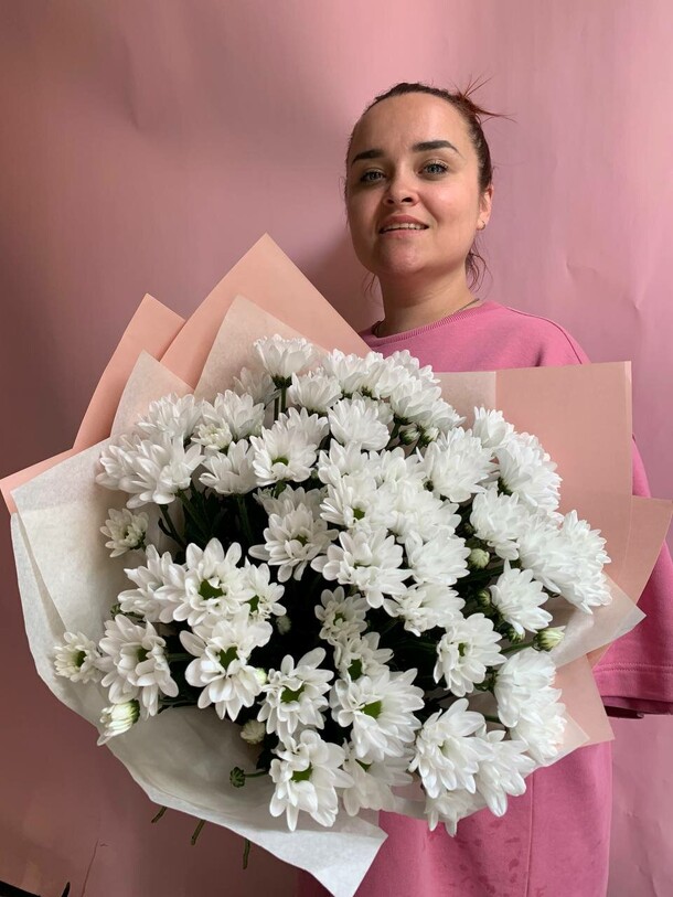 Букет больших ромашек, артикул F1312424 - 6500 рублей, доставка по городу. Flawery - доставка цветов