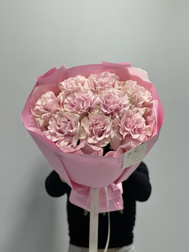 Букет из ажурных роз, артикул F1235967 - 8000 рублей, доставка по городу. Flawery - доставка цветов