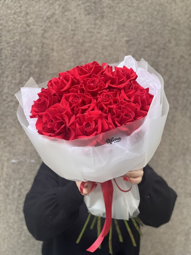 Букет из ажурных роз, артикул F1338510 - 9000 рублей, доставка по городу. Flawery - доставка цветов