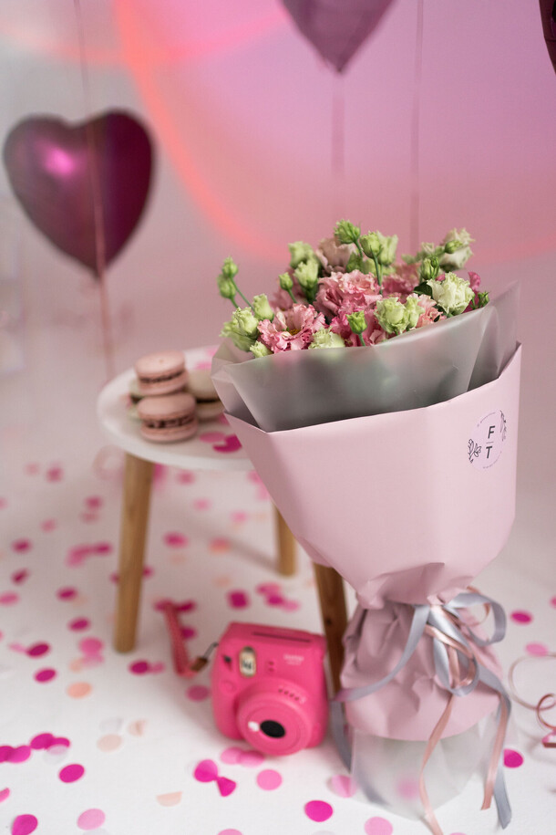 Букет из розовой эустомы ft197, артикул F1250894 - 3650 рублей, доставка по городу. Flawery - доставка цветов