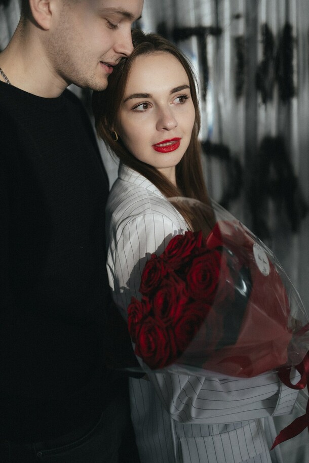 Букет из красной розы ft047, артикул F1250897 - 2900 рублей, доставка по городу. Flawery - доставка цветов