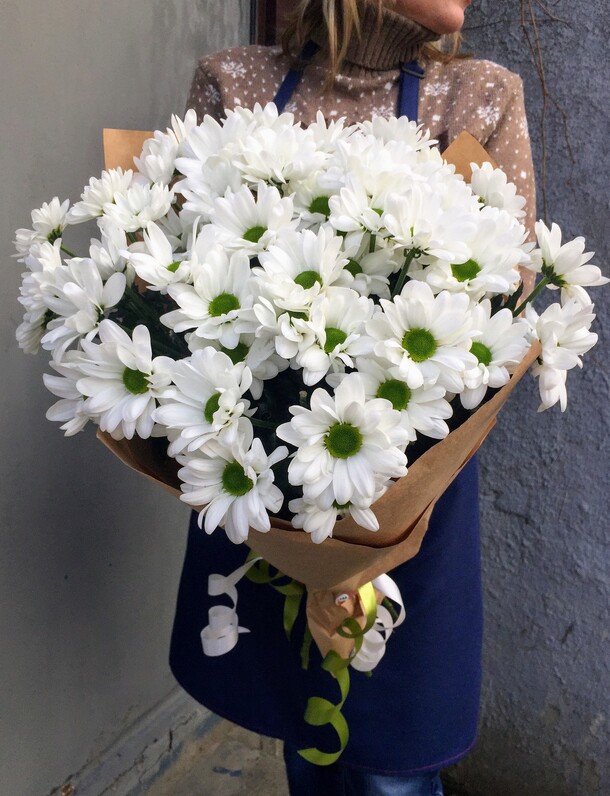 Ромашки для любимой, артикул F59433 - 5550 рублей, доставка по городу. Flawery - доставка цветов