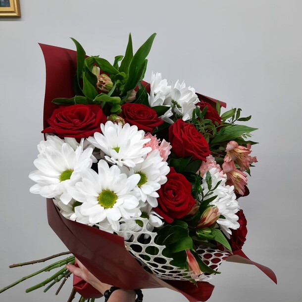 Цветочный вальс, артикул F1116491 - 4000 рублей, доставка по городу. Flawery - доставка цветов