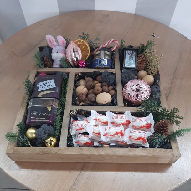 Подарочный набор, артикул F1159650 - 5500 рублей, доставка по городу. Flawery - доставка цветов