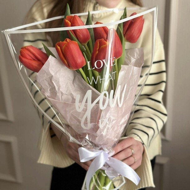 Букет тюльпанов, артикул F1177181 - 1950 рублей, доставка по городу. Flawery - доставка цветов