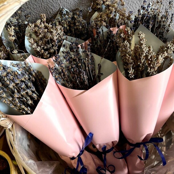 Букет лаванды, артикул F1139547 - 1304 рублей, доставка по городу. Flawery - доставка цветов