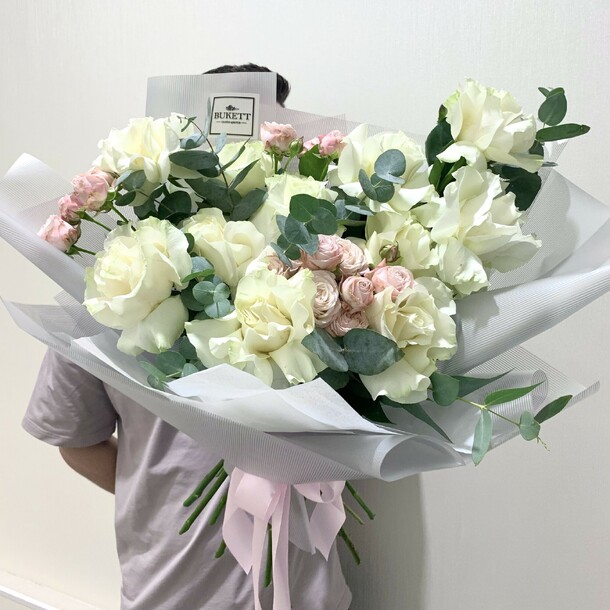 Улыбка солнца, артикул F1232449 - 10130 рублей, доставка по городу. Flawery - доставка цветов