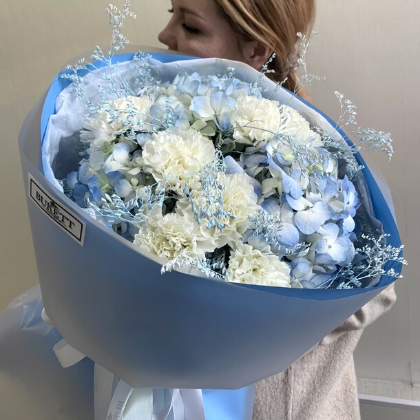 Мелодия цветов, артикул F1400391 - 4920 рублей, доставка по городу. Flawery - доставка цветов