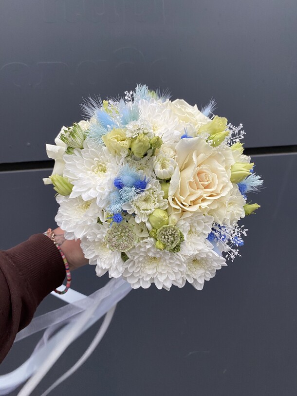 Букет невесты, артикул F1294097 - 7480 рублей, доставка по городу. Flawery - доставка цветов