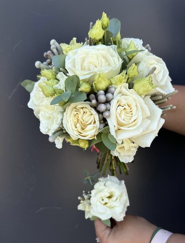 Свадебная пара, артикул F1296142 - 6820 рублей, доставка по городу. Flawery - доставка цветов