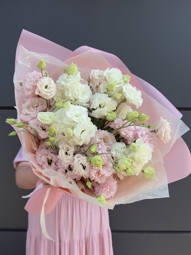 Букет из эустомы, артикул F1296779 - 8250 рублей, доставка по городу. Flawery - доставка цветов