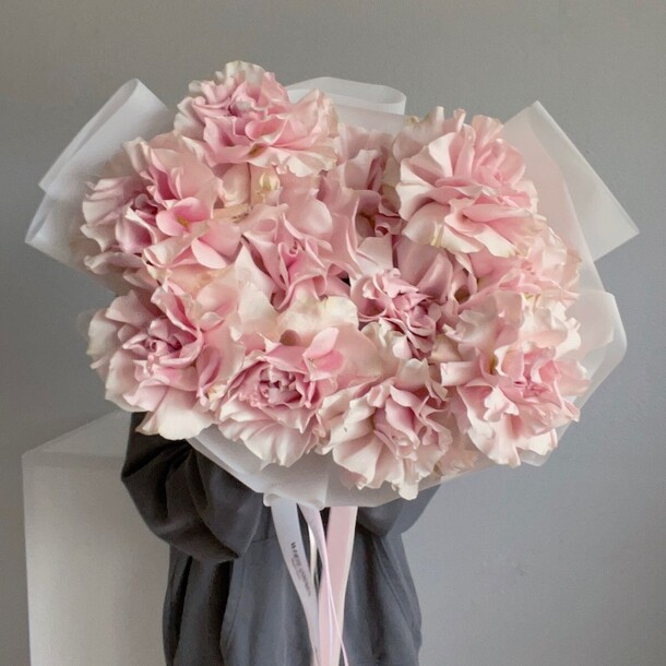 Букет из 15 французских роз, артикул F1332973 - 9350 рублей, доставка по городу. Flawery - доставка цветов