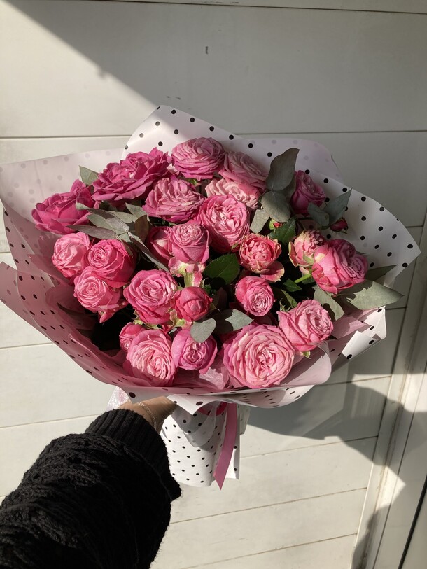 Бомбастик, артикул F1215133 - 6590 рублей, доставка по городу. Flawery - доставка цветов