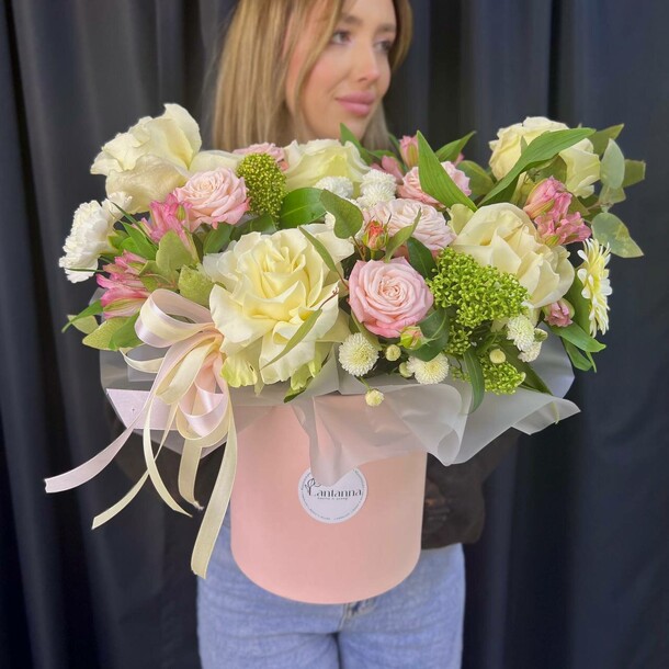 Нежный аромат, артикул F1373426 - 9000 рублей, доставка по городу. Flawery - доставка цветов