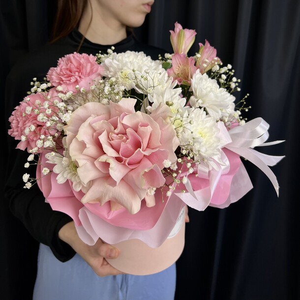 Воздушная композиция, артикул F1375486 - 6000 рублей, доставка по городу. Flawery - доставка цветов