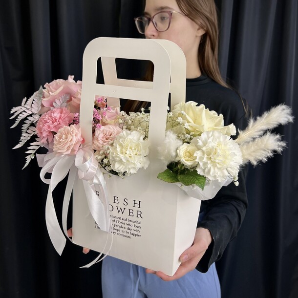 Нежный градиент, артикул F1375488 - 6250 рублей, доставка по городу. Flawery - доставка цветов