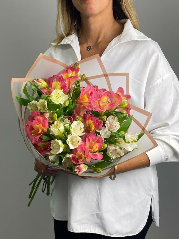 Букет "фиеста", артикул F1332357 - 1890 рублей, доставка по городу. Flawery - доставка цветов