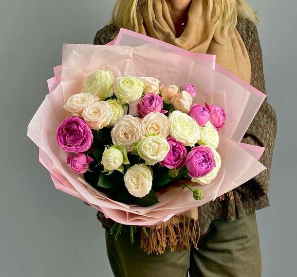 Букет "природная роскошь", артикул F1340608 - 4190 рублей, доставка по городу. Flawery - доставка цветов