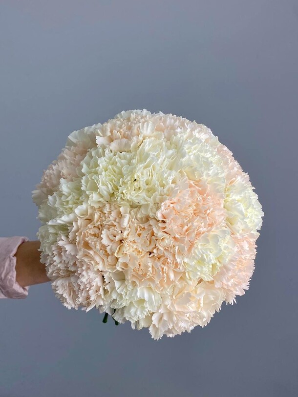 "вдохновение", артикул F1376626 - 5190 рублей, доставка по городу. Flawery - доставка цветов