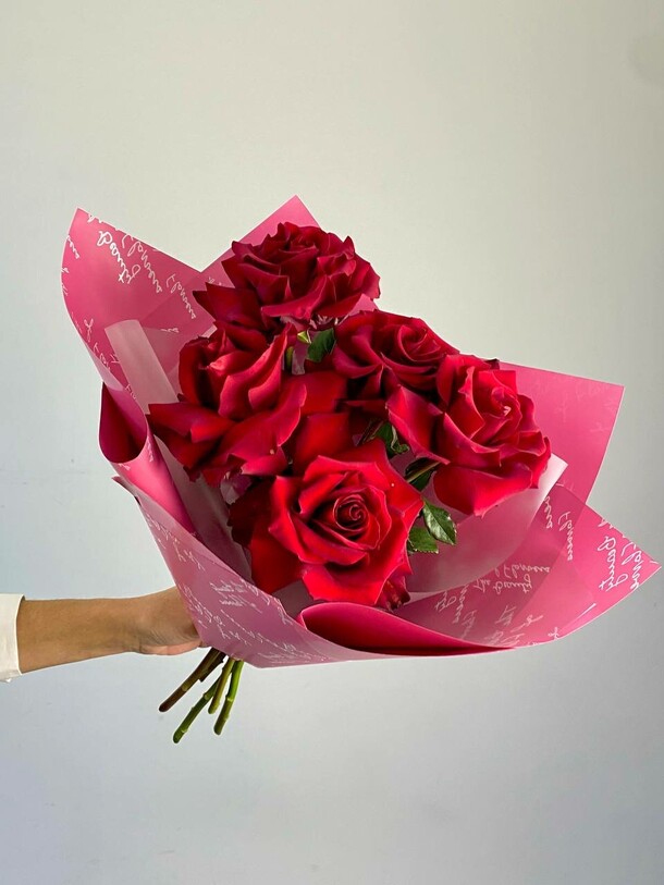 Букет "страстный поцелуй", артикул F1380447 - 3290 рублей, доставка по городу. Flawery - доставка цветов