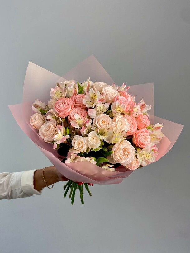 Букет «арианна», артикул F1423114 - 4690 рублей, доставка по городу. Flawery - доставка цветов