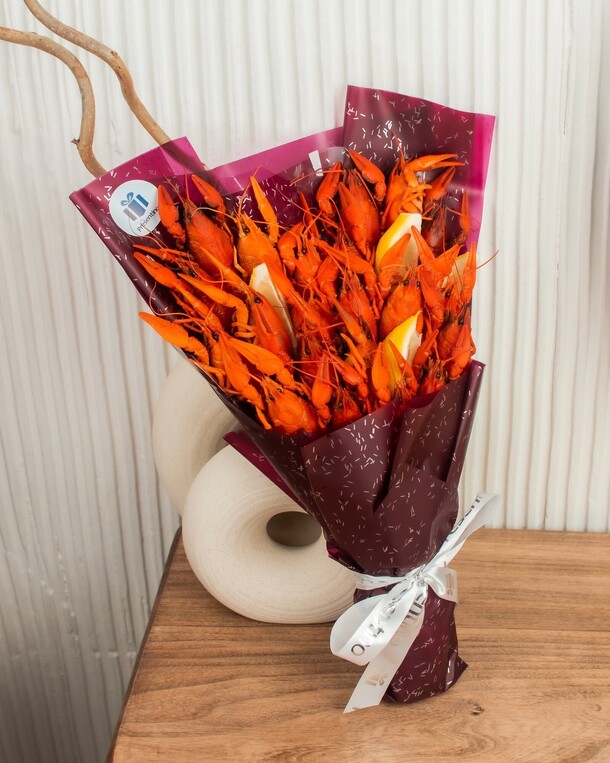 Букет из раков в форме сердца, артикул F1378368 - 4690 рублей, доставка по городу. Flawery - доставка цветов