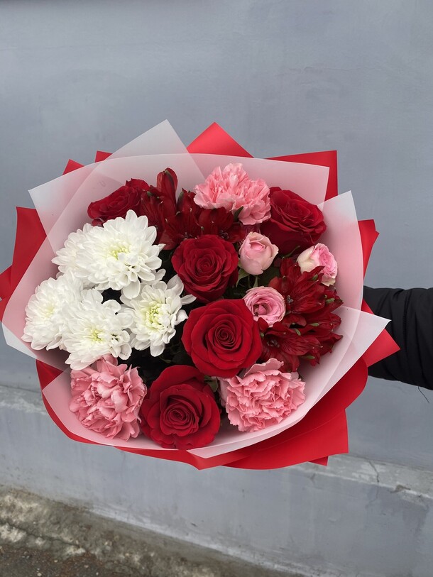 Букет, артикул F1150608 - 2805 рублей, доставка по городу. Flawery - доставка цветов