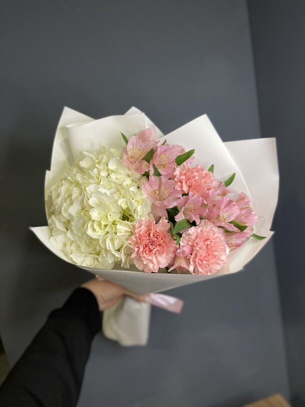 Нежность, артикул F1362969 - 2178 рублей, доставка по городу. Flawery - доставка цветов