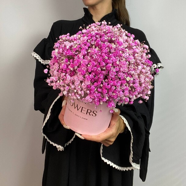 Розовая гипсофила в коробке, артикул F1210366 - 3554 рублей, доставка по городу. Flawery - доставка цветов