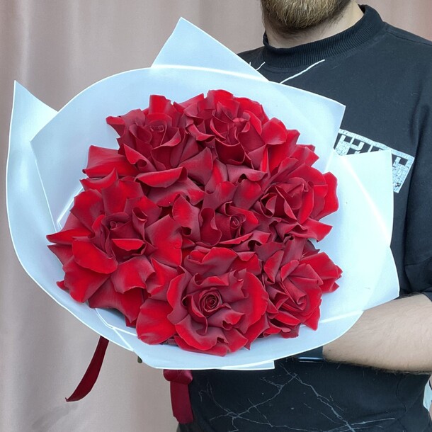 Букет французских роз, артикул F1278009 - 5323 рублей, доставка по городу. Flawery - доставка цветов