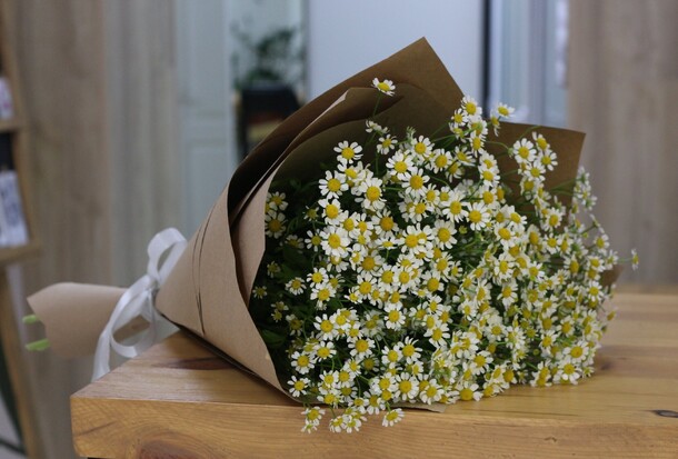 Ромашки, артикул F1155525 - 5457 рублей, доставка по городу. Flawery - доставка цветов