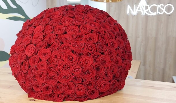 Букет из 101 бордовых роз, артикул F60091 - 33875 рублей, доставка по городу. Flawery - доставка цветов