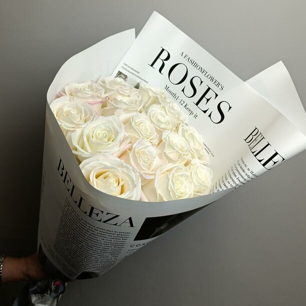 15 белых роз, артикул F1337419 - 8190 рублей, доставка по городу. Flawery - доставка цветов