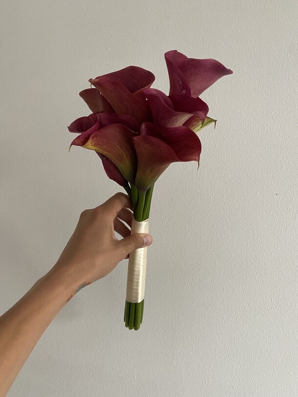 Стильный букет из калл, артикул F1306178 - 7500 рублей, доставка по городу. Flawery - доставка цветов