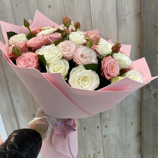 Букет  "мамина нежность", артикул F1067774 - 12584 рублей, доставка по городу. Flawery - доставка цветов