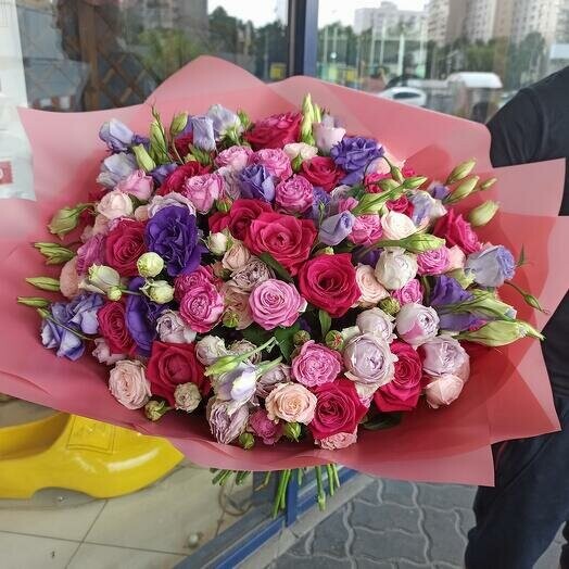 Букет " яркая жизнь", артикул F1068817 - 15924 рублей, доставка по городу. Flawery - доставка цветов